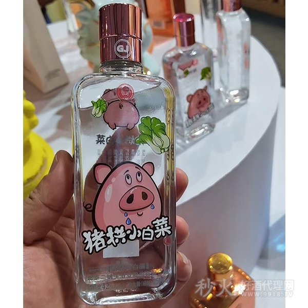 猪拱小白菜清香型白酒42度150ml